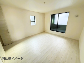�m���@-