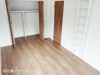 �m���@-